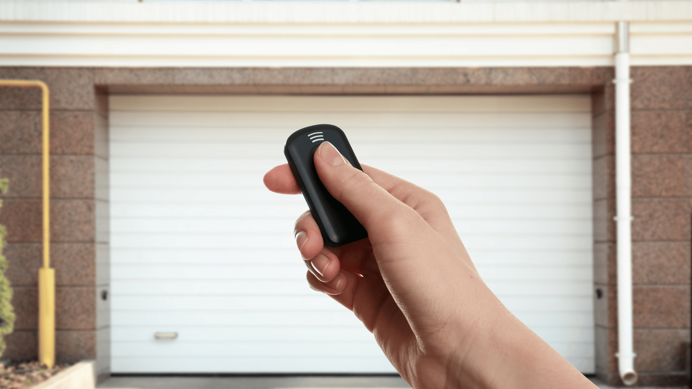 Motore per serranda avvolgibile: tubolare o laterale? Differenze e quando scegliere