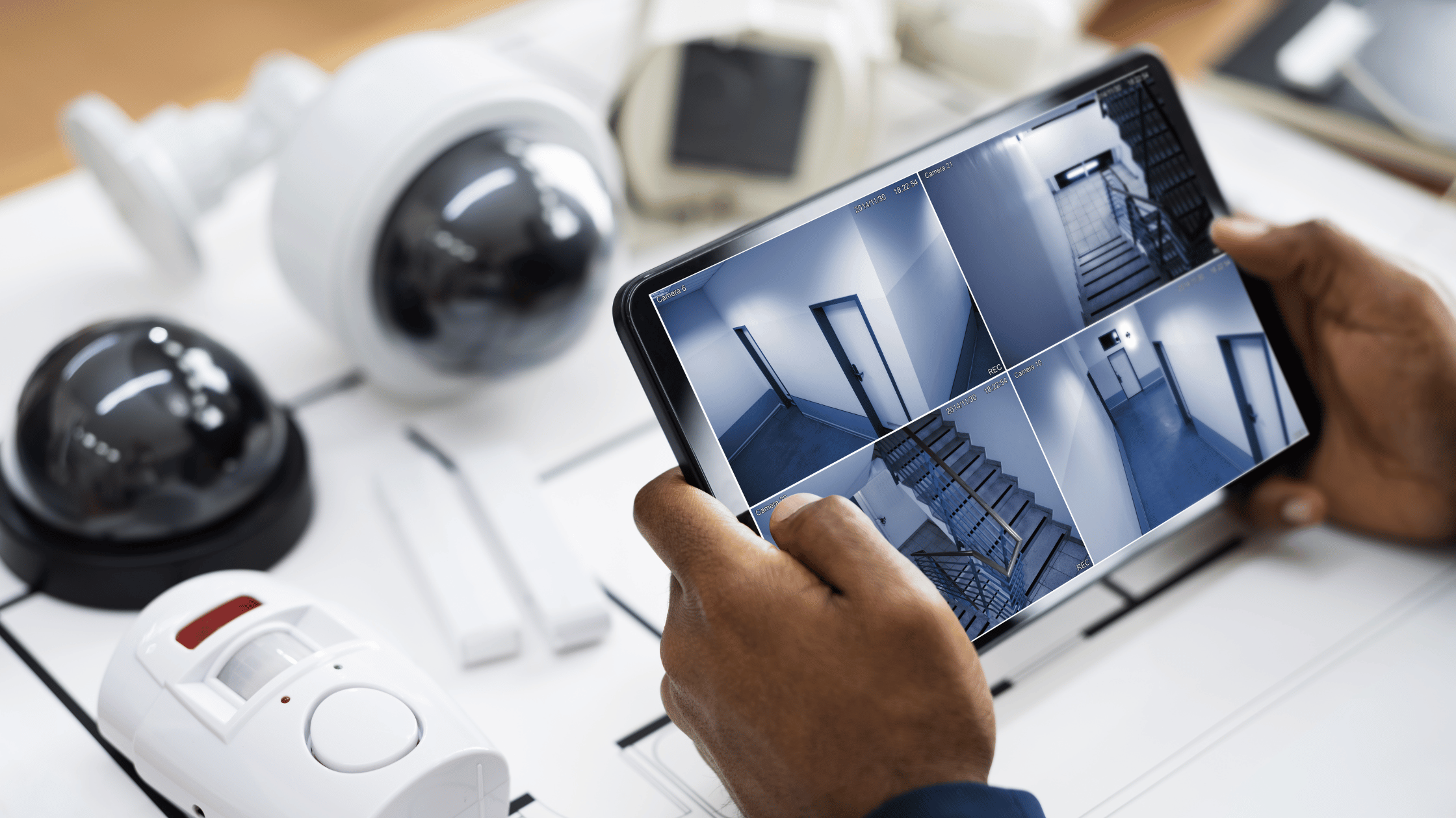 Centrale di allarme filare vs wireless: quale scegliere nel 2026